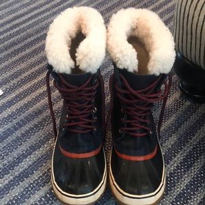 FLASH SALE J.Crew/Sorel boots.